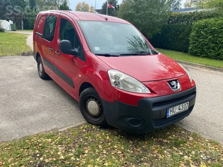 Peugeot Partner 2011 photo 4