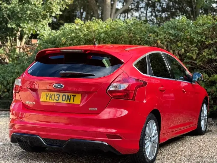 Ford Focus 2013 photo 3