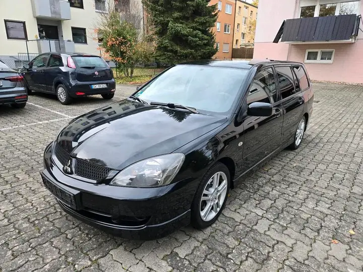 Mitsubishi Lancer