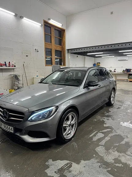 Mercedes-Benz C350 E 2016 photo 3