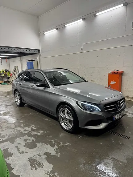 Mercedes-Benz C350 E 2016 photo 4