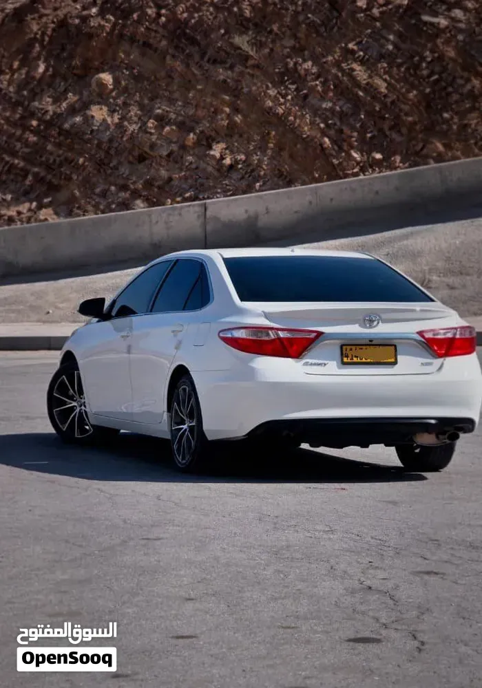 Toyota Camry 2015 photo 3