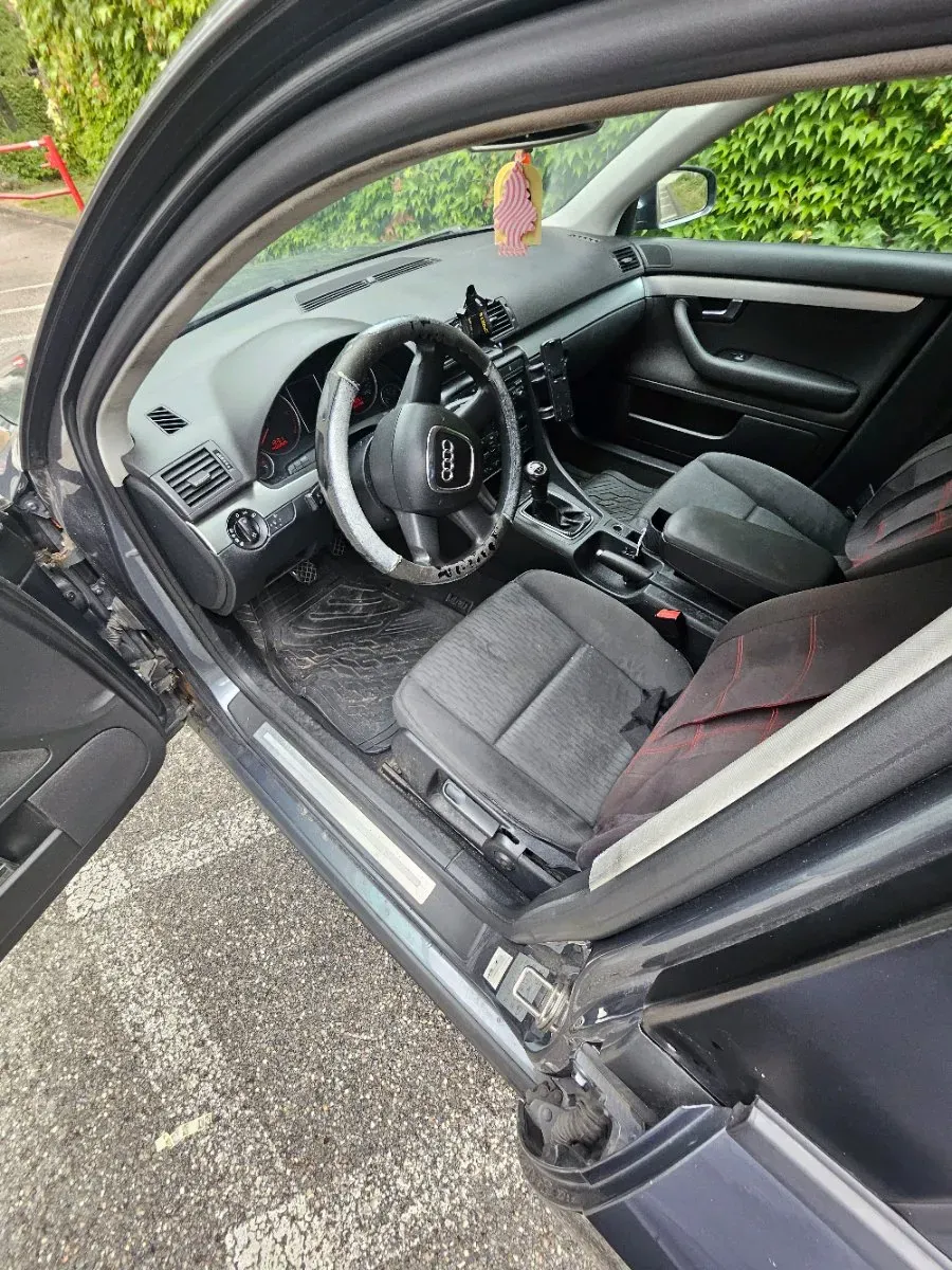 Audi A4 2006 photo 3