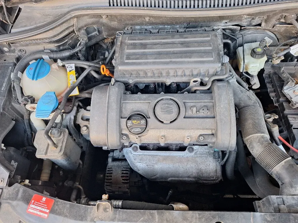 Seat Leon 2008 photo 2