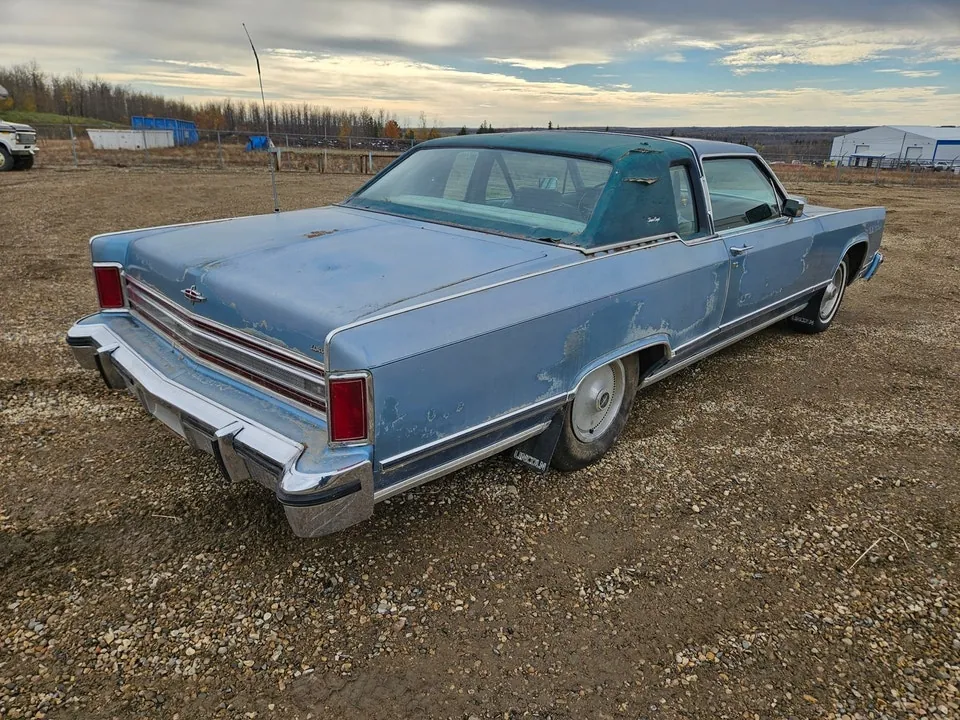 Lincoln Continental 1978 photo 4