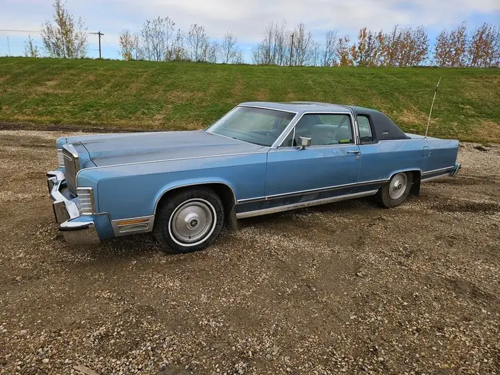 Lincoln Continental