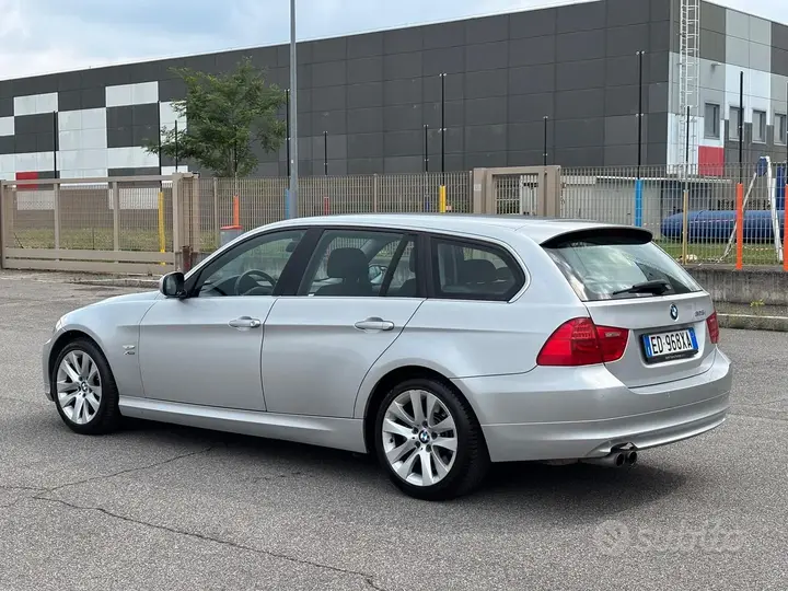 BMW 325I