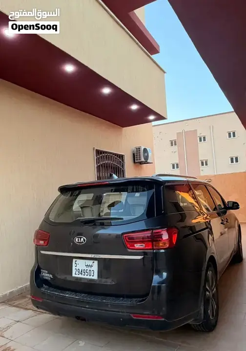 Kia Carnival 2021 photo 4