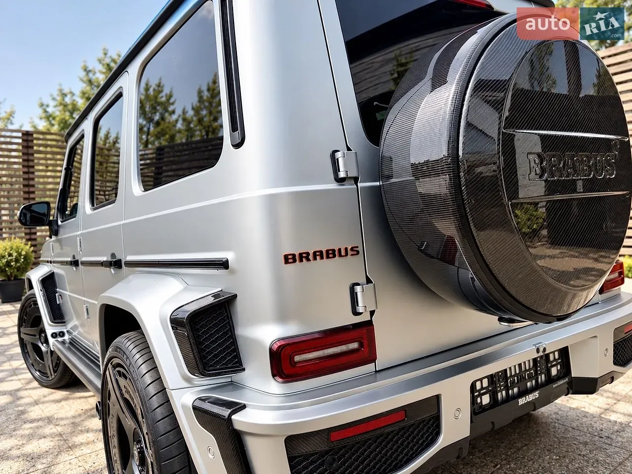 Mercedes-Benz G-Class 2025 photo 3