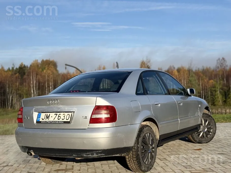 Audi A4 1999 photo 3