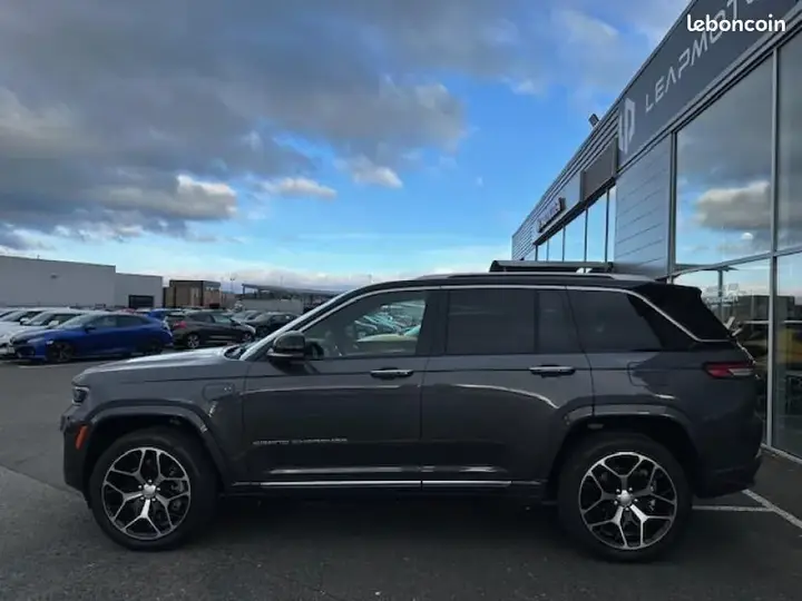 Jeep Grand Cherokee 2024 photo 5