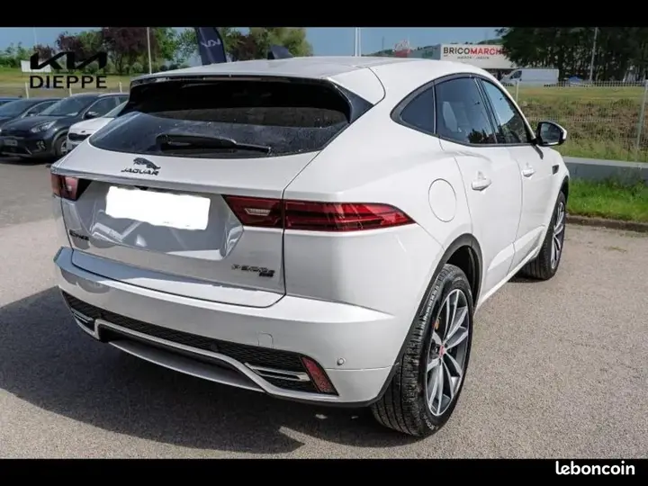 Jaguar E-Pace 2022 photo 3