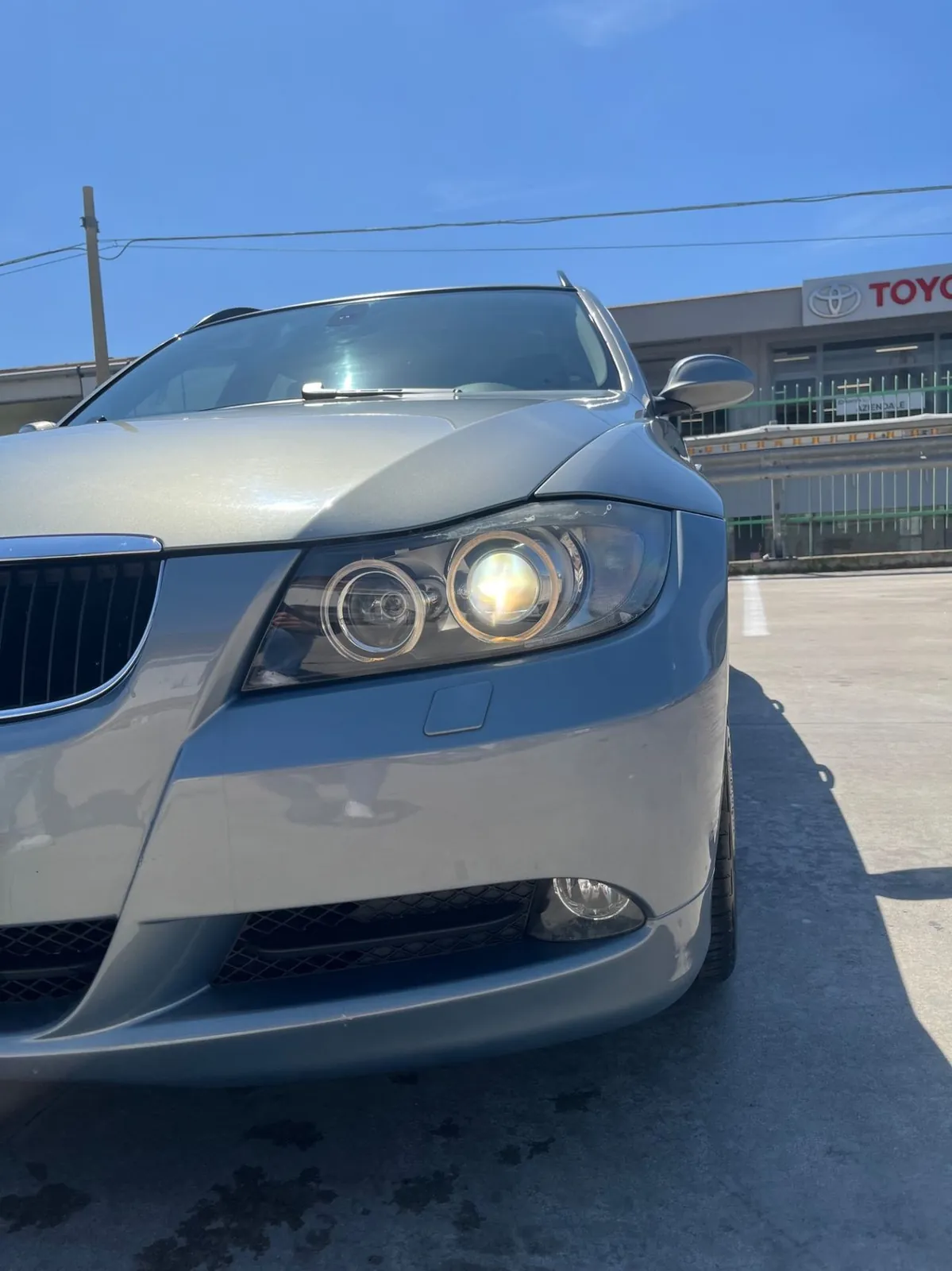 BMW 320D 2007 photo 3