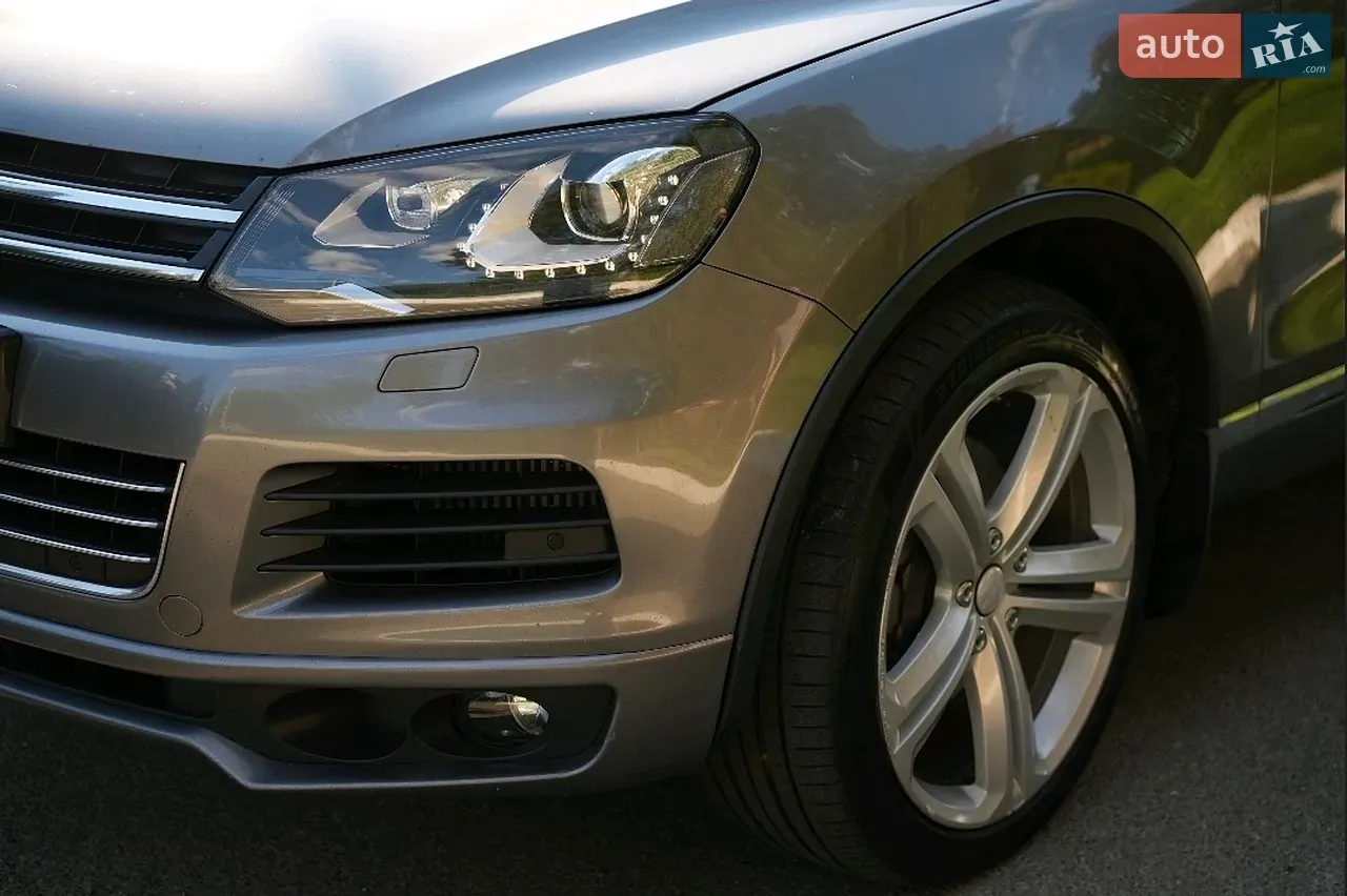 Volkswagen Touareg 2012 photo 5