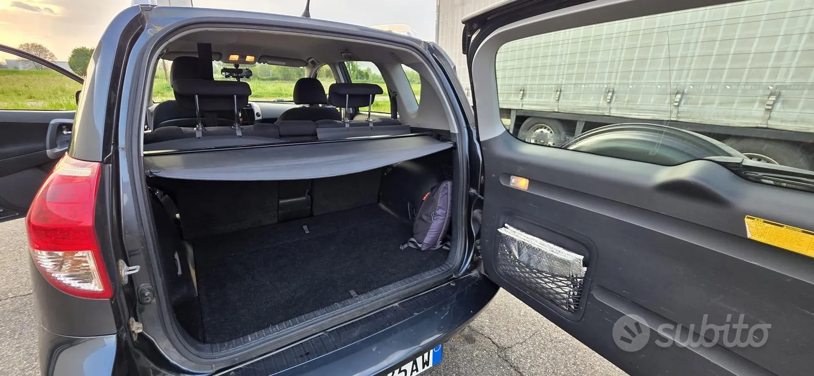 Toyota Rav4 2008 photo 4