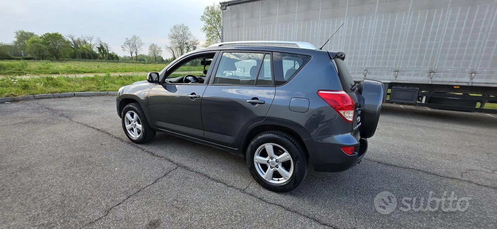 Toyota Rav4 2008 photo 3