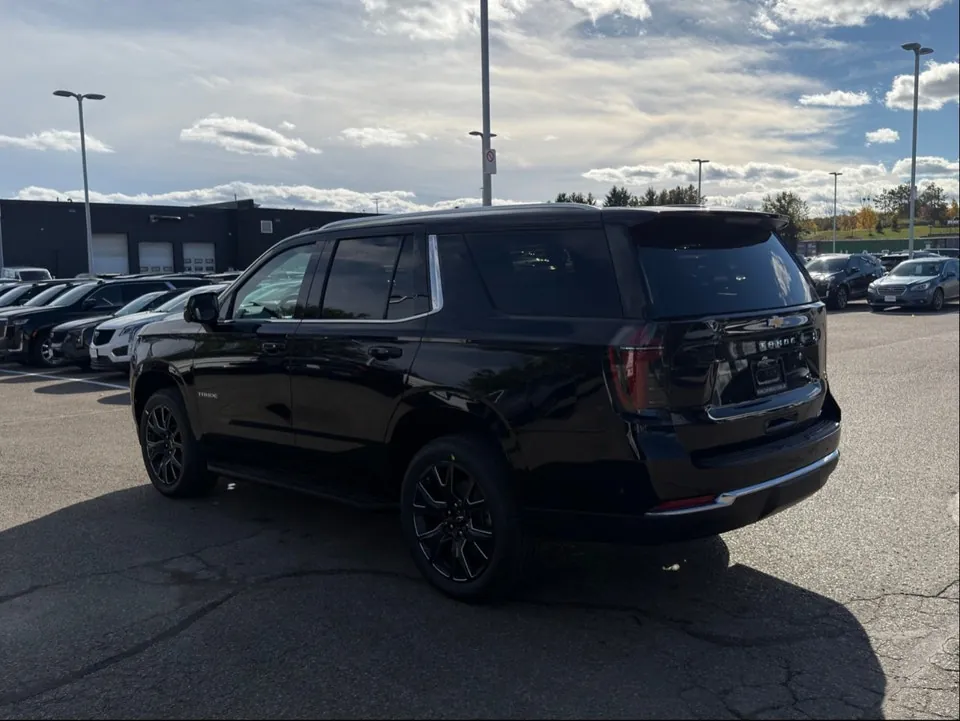 Chevrolet Tahoe 2027 photo 3