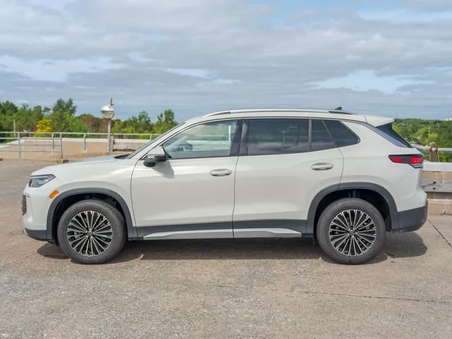 Volkswagen Tiguan 2026 photo 2