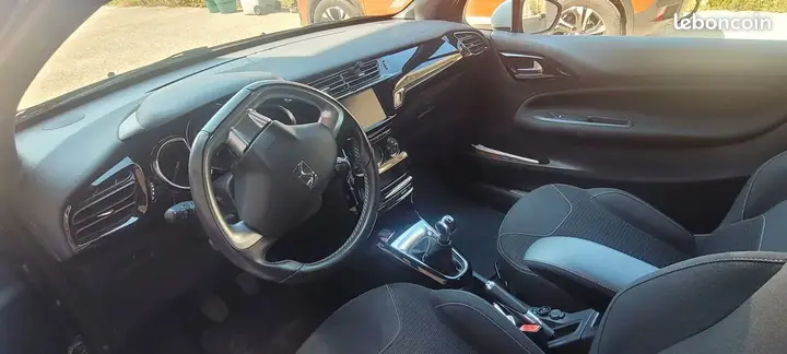 DS Automobiles Ds3 2016 photo 3