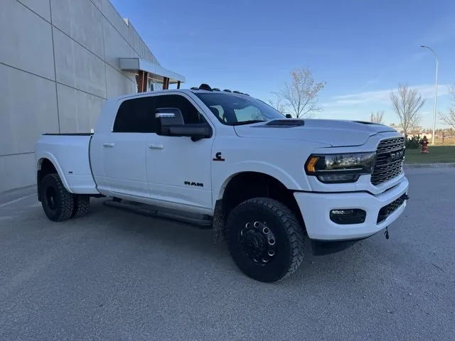 Ram 3500 2023 photo 2