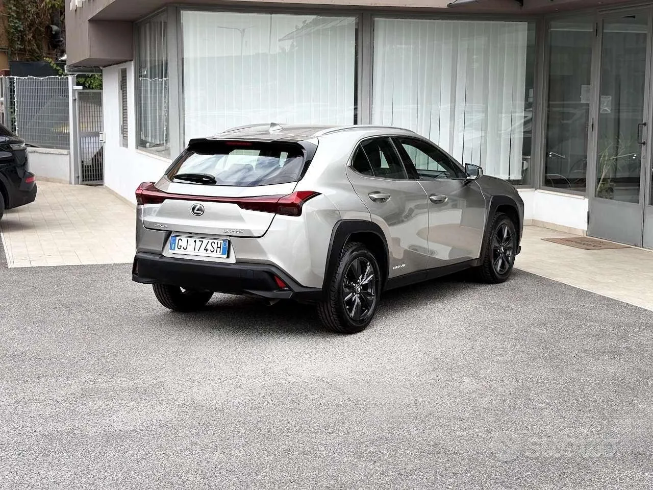 Lexus Ux 2022 photo 5