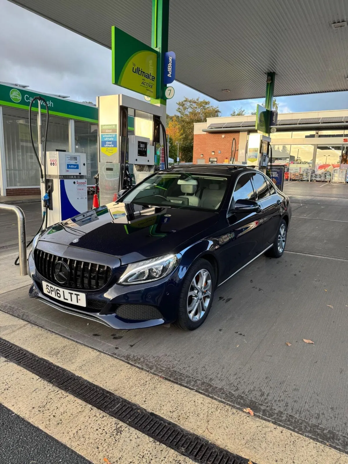 Mercedes-Benz C-Class 2016 photo 2