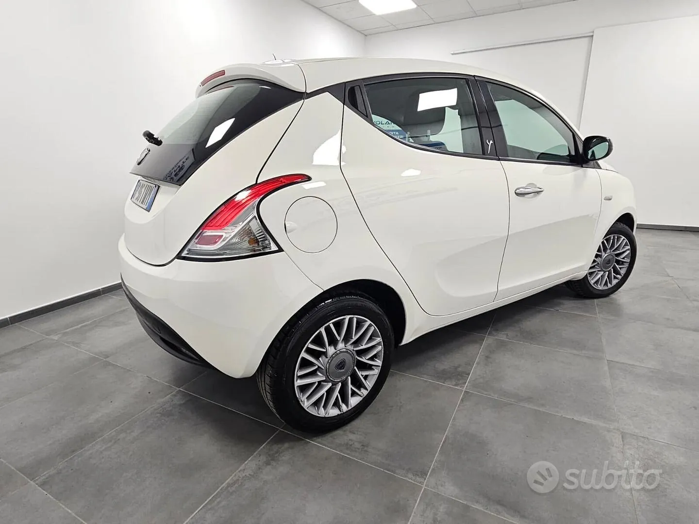 Lancia Ypsilon 2013 photo 4