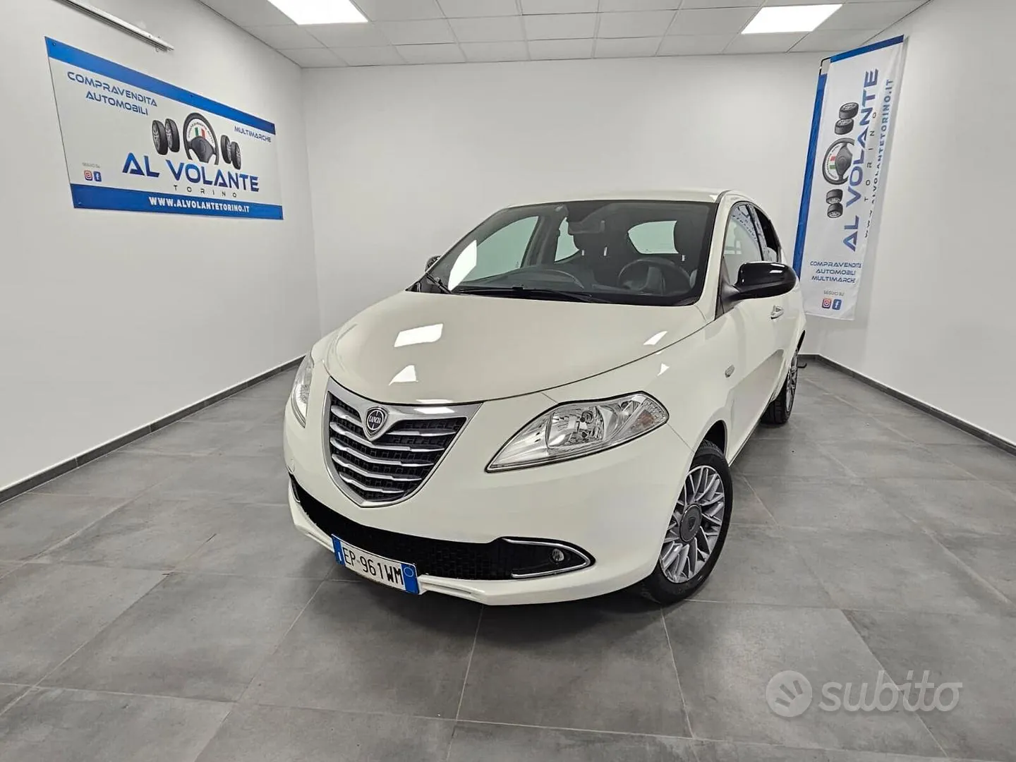 Lancia Ypsilon 2013 photo 2