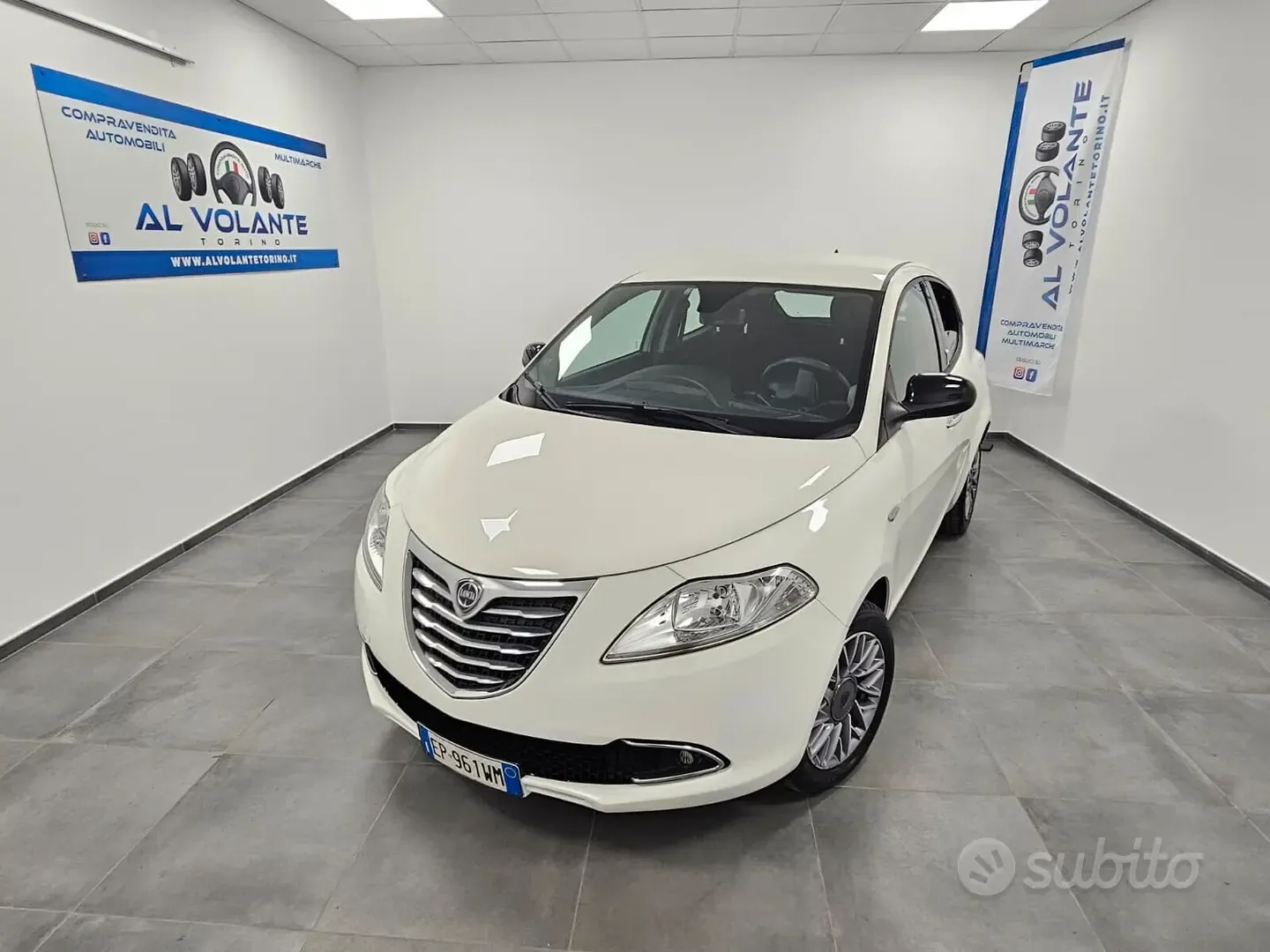 Lancia Ypsilon