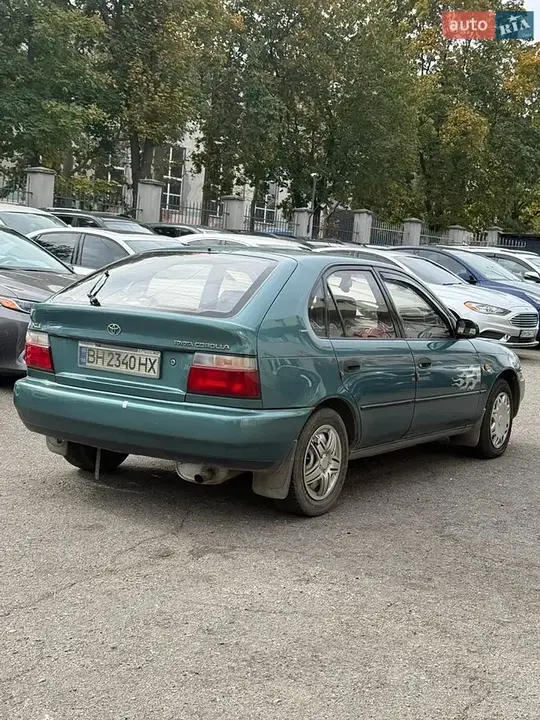 Toyota Corolla 1995 photo 4