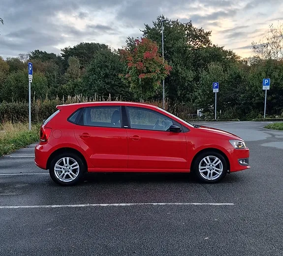 Volkswagen Polo 2012 photo 4
