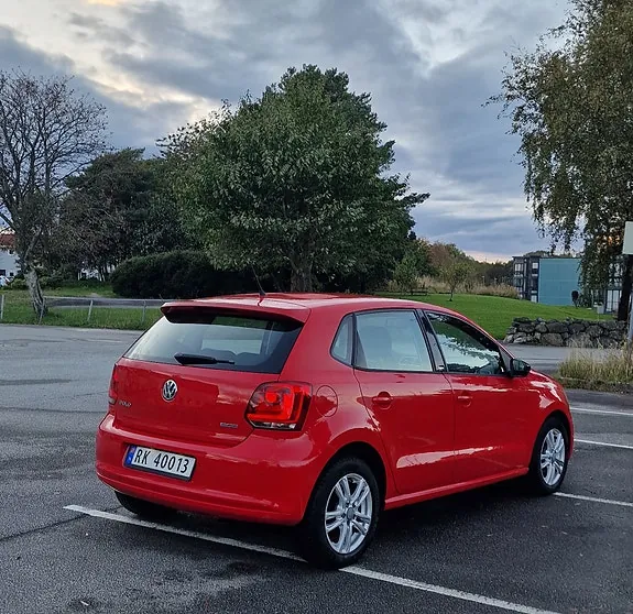 Volkswagen Polo 2012 photo 5