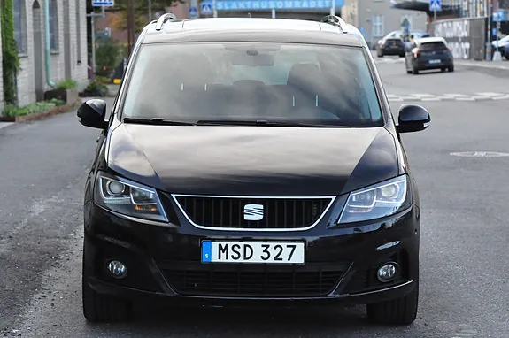 Seat Alhambra 2012 photo 3