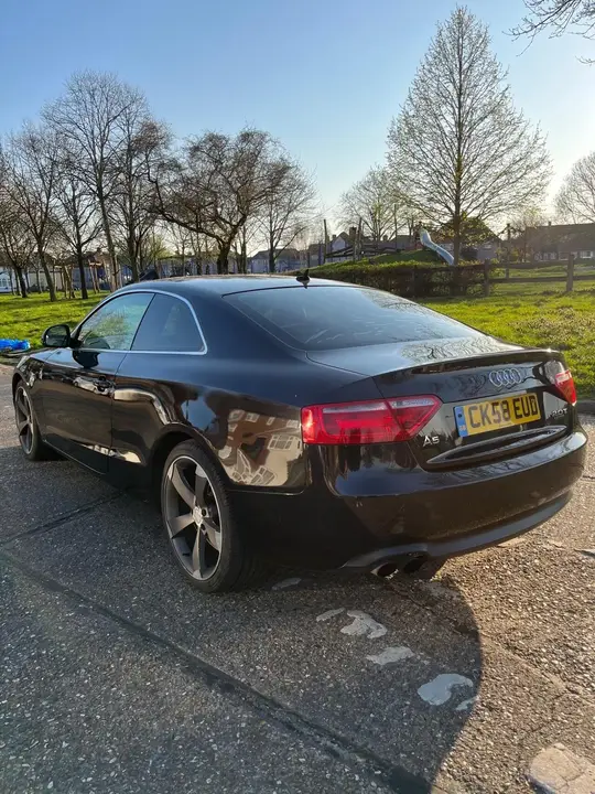 Audi A5 2008 photo 4