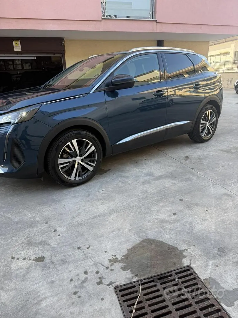 Peugeot 3008 2021 photo 2