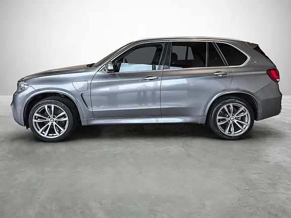 BMW X5 2017 photo 2