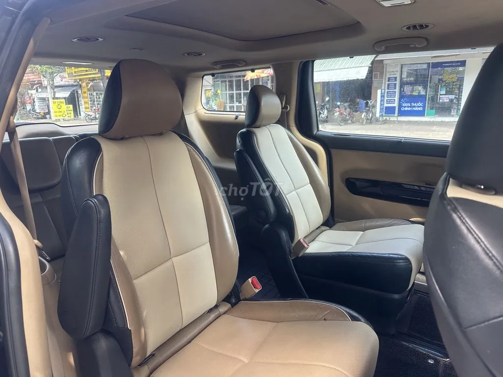 Kia Sedona 2016 photo 4