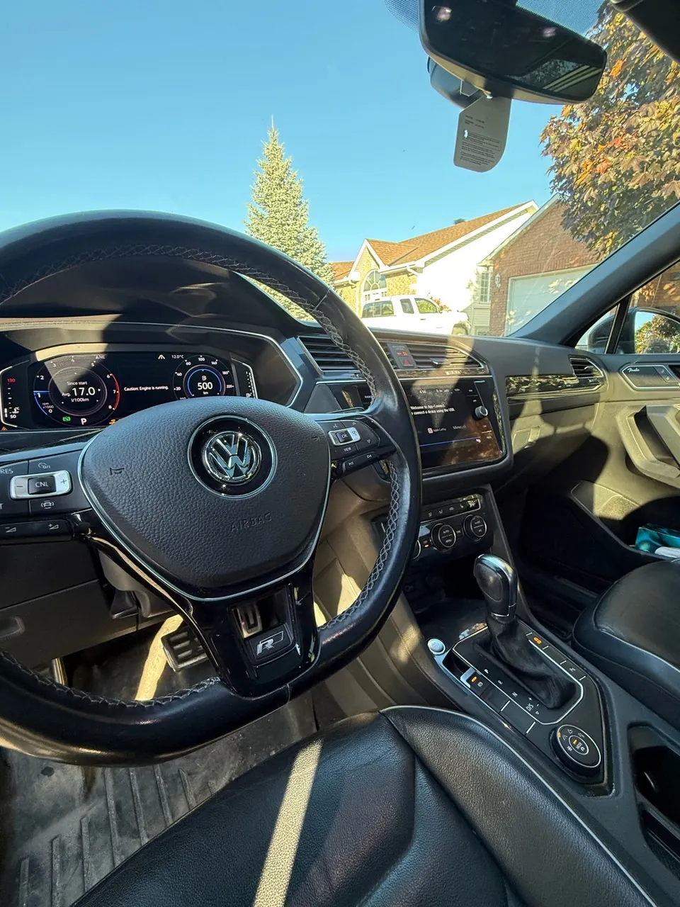 Volkswagen Tiguan 2019 photo 2