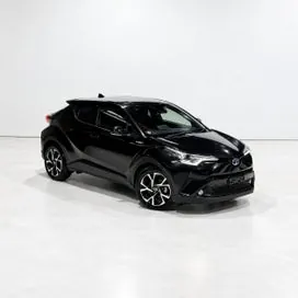Toyota C-Hr 2017 photo 2