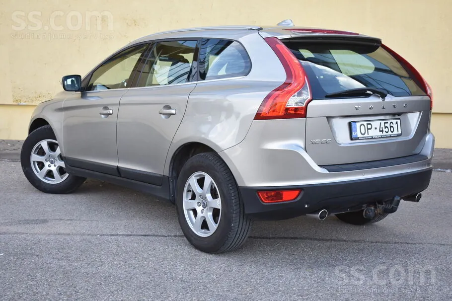 Volvo Xc60 2011 photo 2