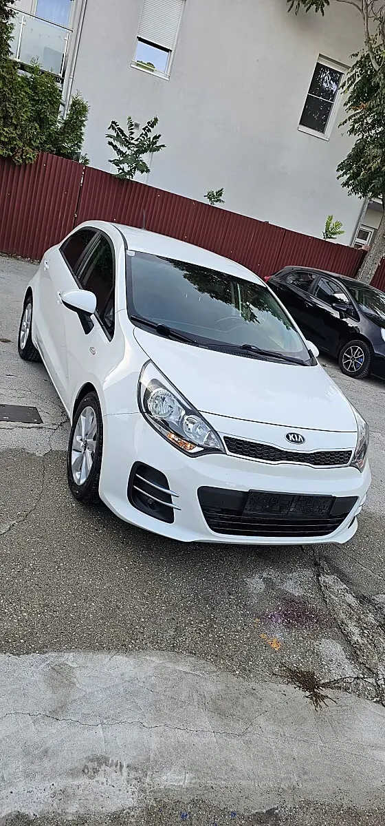 Kia Rio 2017 photo 3