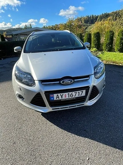 Ford Focus 2012 photo 4