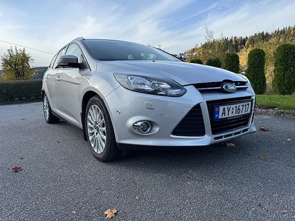 Ford Focus 2012 photo 5