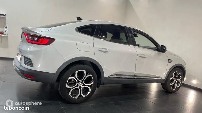 Renault Arkana 2022 photo 4