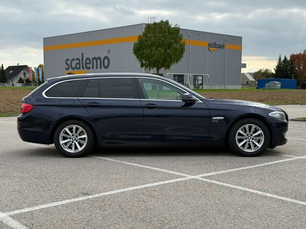 BMW 5 Series 2012 photo 3