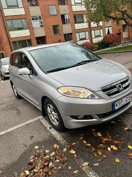 Honda Fr-V 2005 photo 2