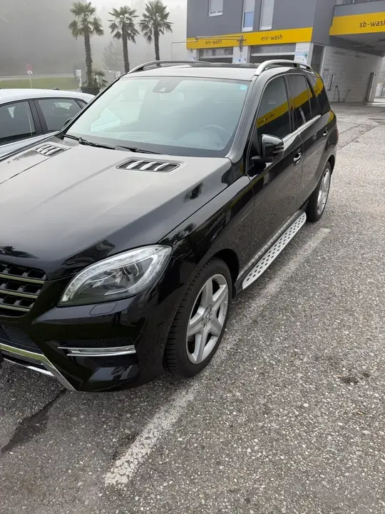 Mercedes-Benz M-Class 2013 photo 2