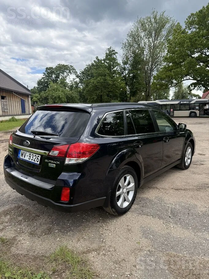 Subaru Outback 2014 photo 5