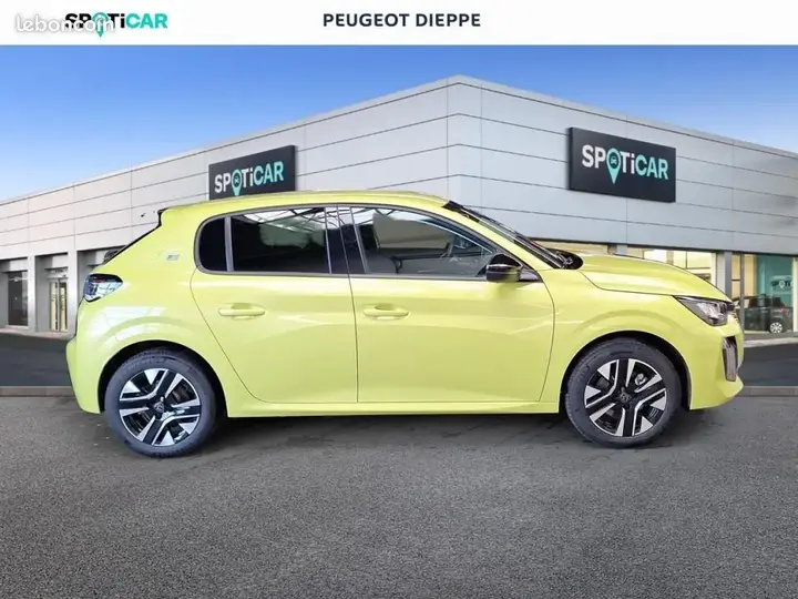 Peugeot 208 2026 photo 4