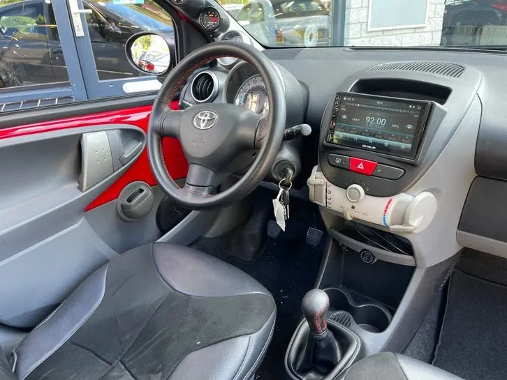 Toyota Aygo 2006 photo 2